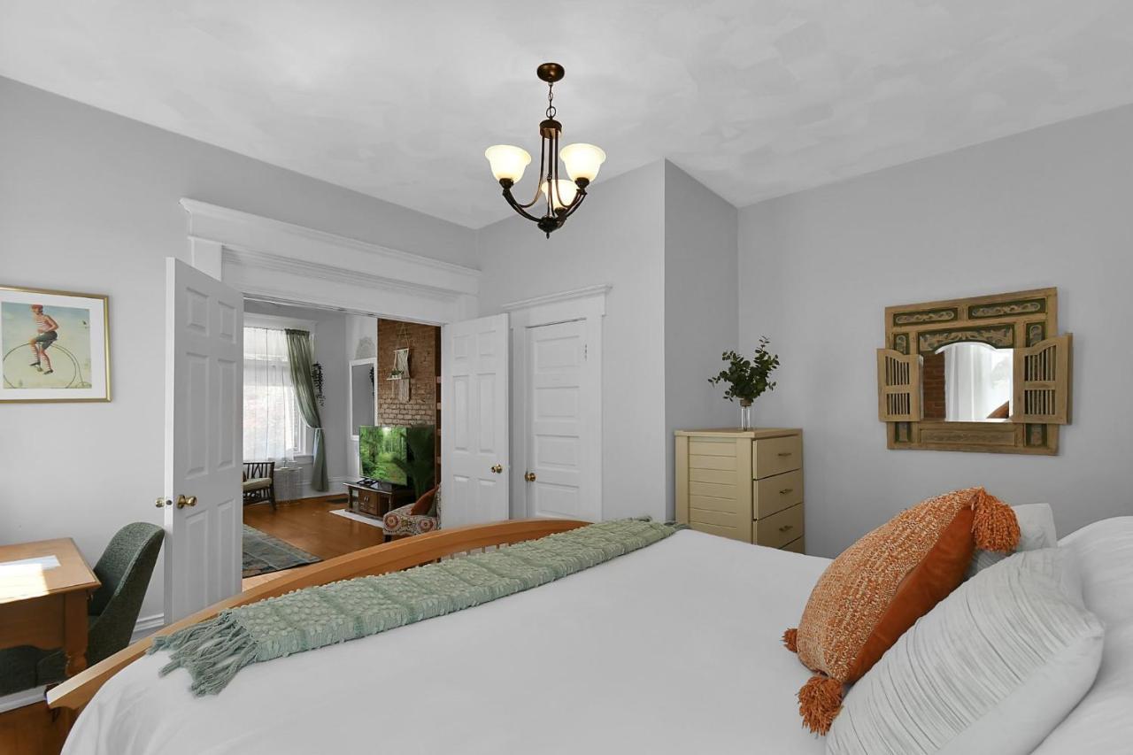 Modern Boho Stylish 1br Near Dt On Historic Street Apartment Columbus